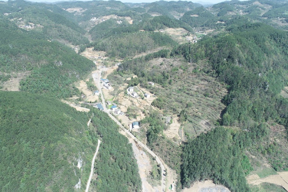 路愈寬，景愈明，可待漫慢行——朝天區(qū)曾家鎮(zhèn)（曾家場鎮(zhèn)至榮樂養(yǎng)生谷）段道路改建工程建設(shè)側(cè)記